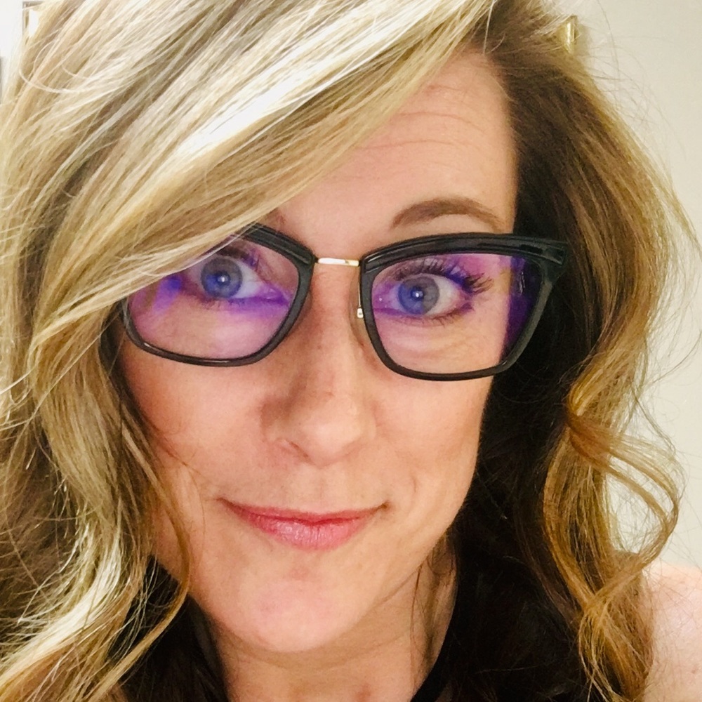 Meet your Posher, Carrie